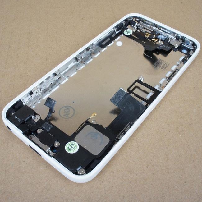 back housing parts installed for iphone 5C