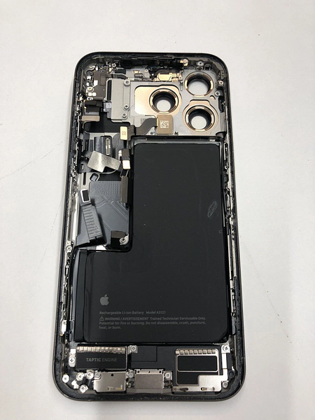 complete housing for iPhone 15 Pro Max (original pull, good condition)